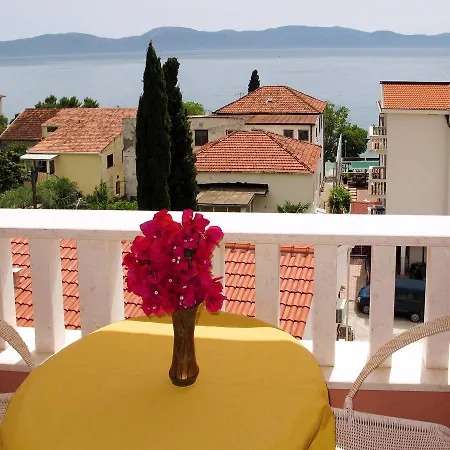 Haus Knezovic 518s Gradac (Split-Dalmatia)